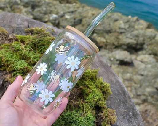 Daisy Bees Glass Design With Lid and Straw